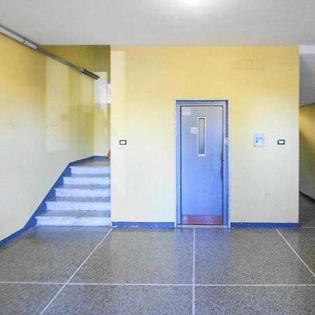 Cozy Apartment In La Spezia With Wifi Bagian luar foto