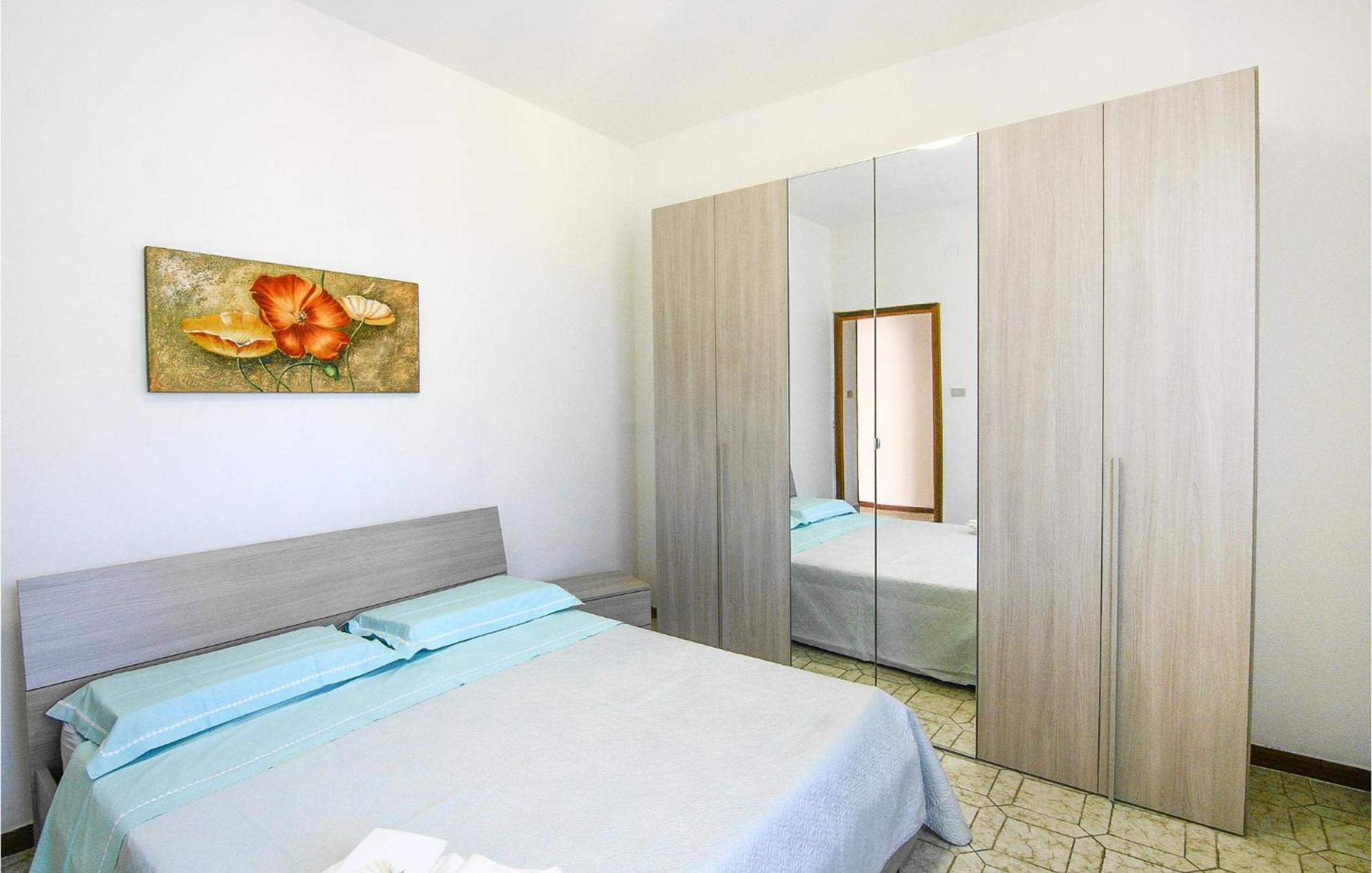 Cozy Apartment In La Spezia With Wifi Bagian luar foto