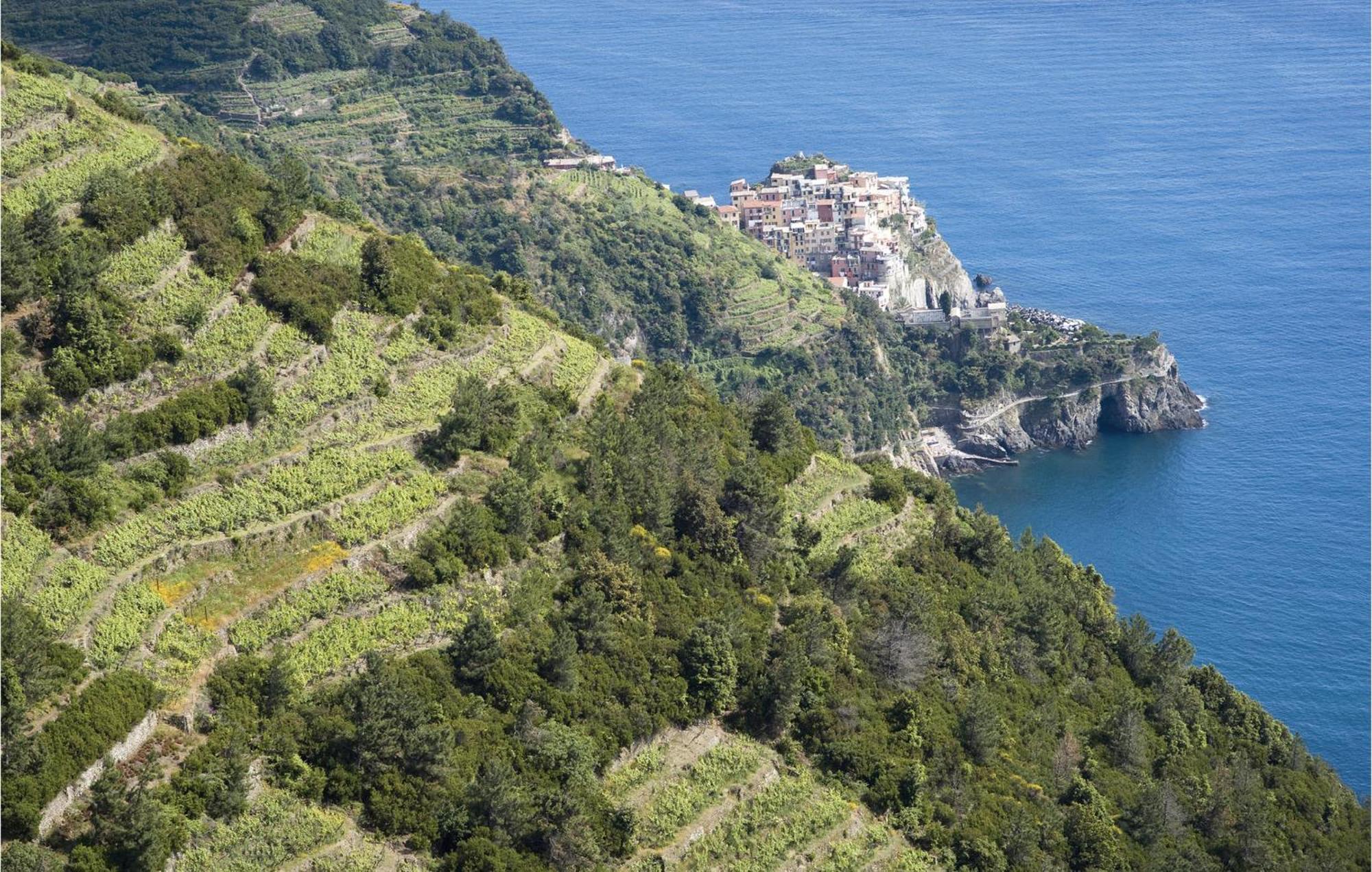 Cozy Apartment In La Spezia With Wifi Bagian luar foto